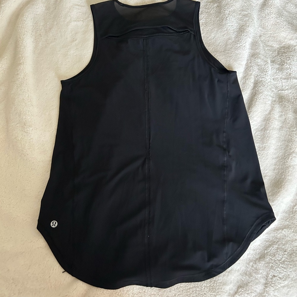 Lululemon Sculp Tank Top size 6 in Black